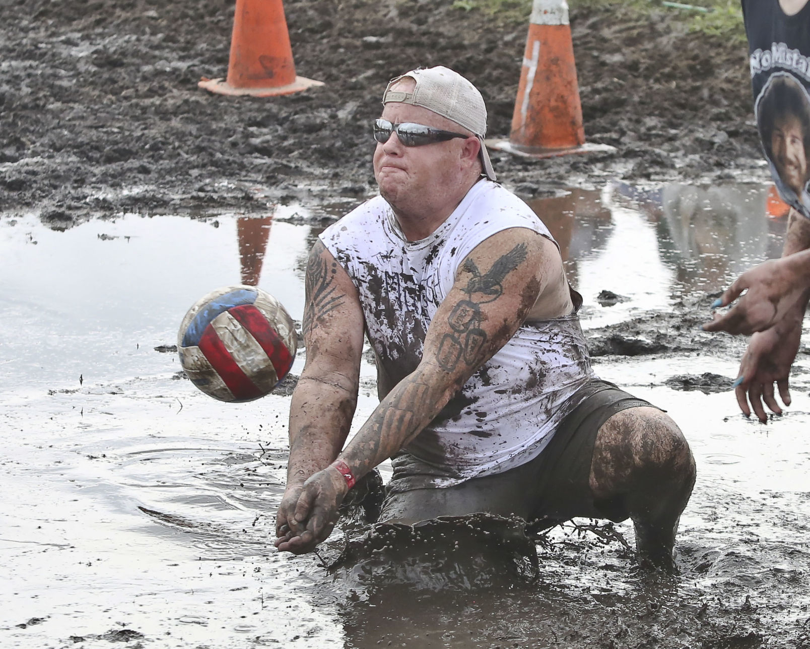 Mud Volleyball 18 08.18.18.JPG